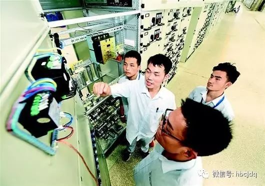 校企共建“订单班” 探索现代学徒制人才培养模式